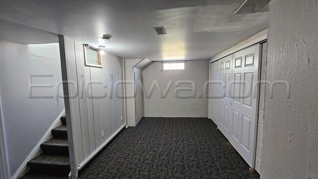 Building Photo - 436 36th St NE