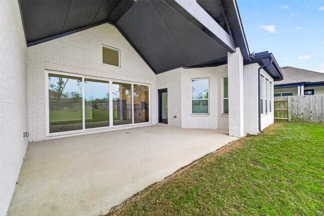 Building Photo - 15503 Salmon Springs Dr