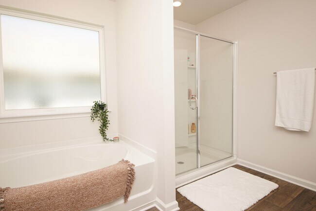 Building Photo - 334 This Way