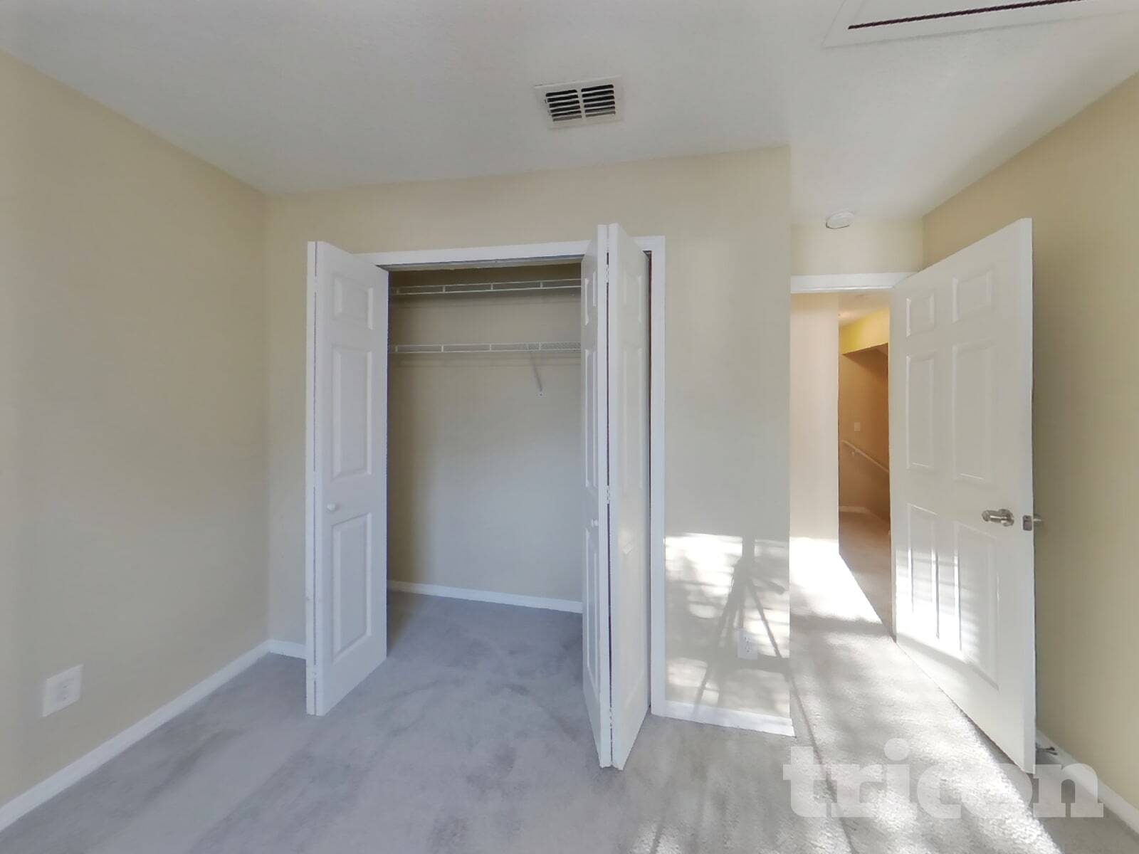 Building Photo - 842 Benchwood Ct