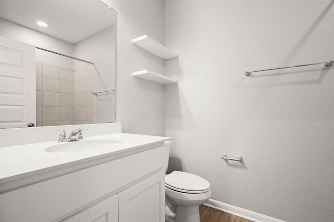 Building Photo - 6807 Tiznow Ln