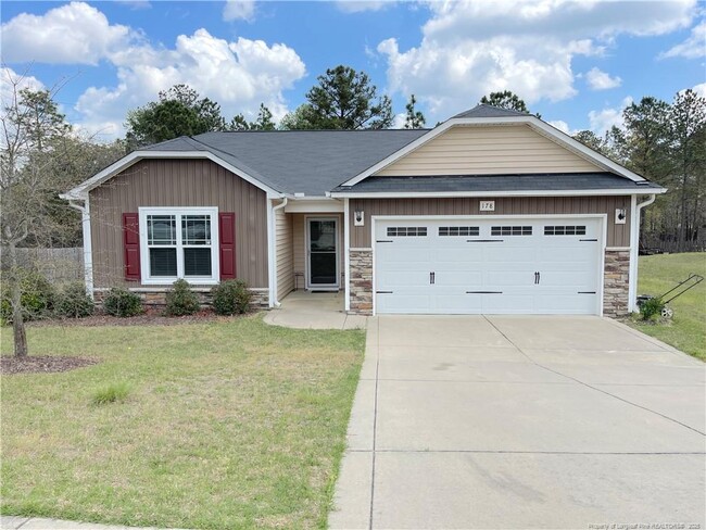 Primary Photo - 178 Angel Oak Dr