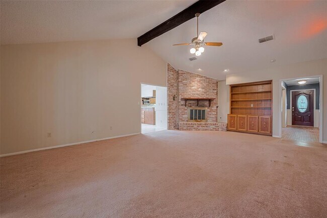 Building Photo - 15222 Torry Pines Rd