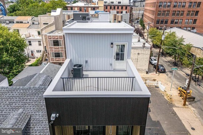 Building Photo - 1146 N 3rd St
