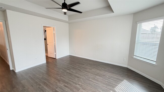 Building Photo - 25118 Falcon Castle Ln