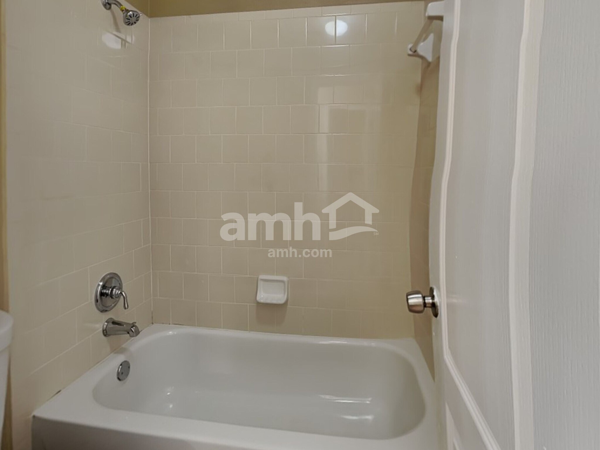 Building Photo - 8683 Dancliff Dr