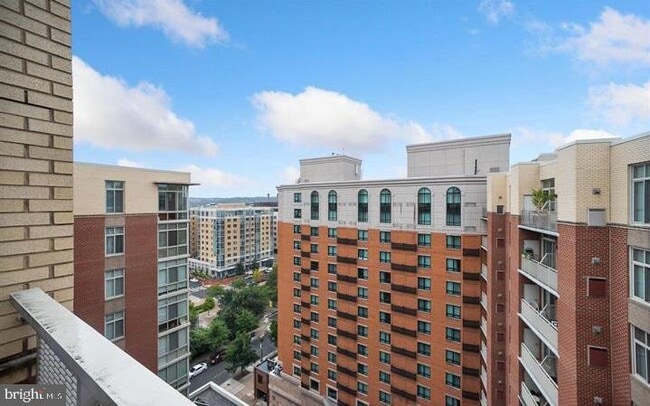 Building Photo - 1000 New Jersey Ave SE