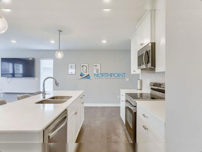 Building Photo - 12609 S Burrows St