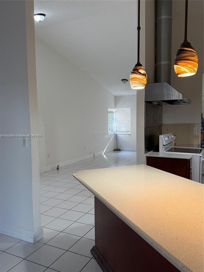 Building Photo - 651 NW 134th Ave