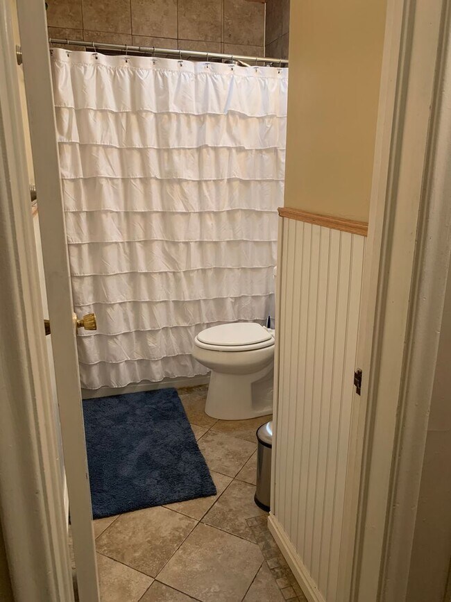 Building Photo - Gorgeous Home in Bountiful!