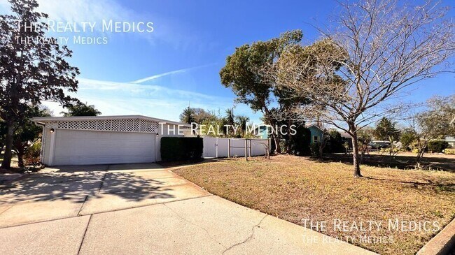 Building Photo - 1516 Dove Dr