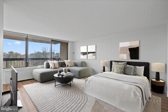 Building Photo - 3705 S George Mason Dr