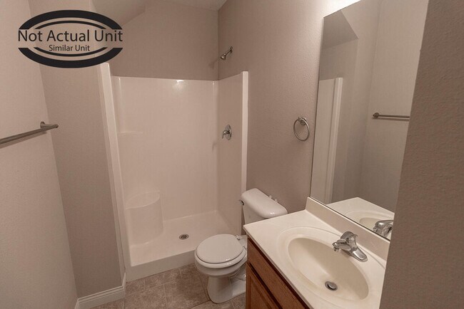 Building Photo - 7392 Arratt Ct