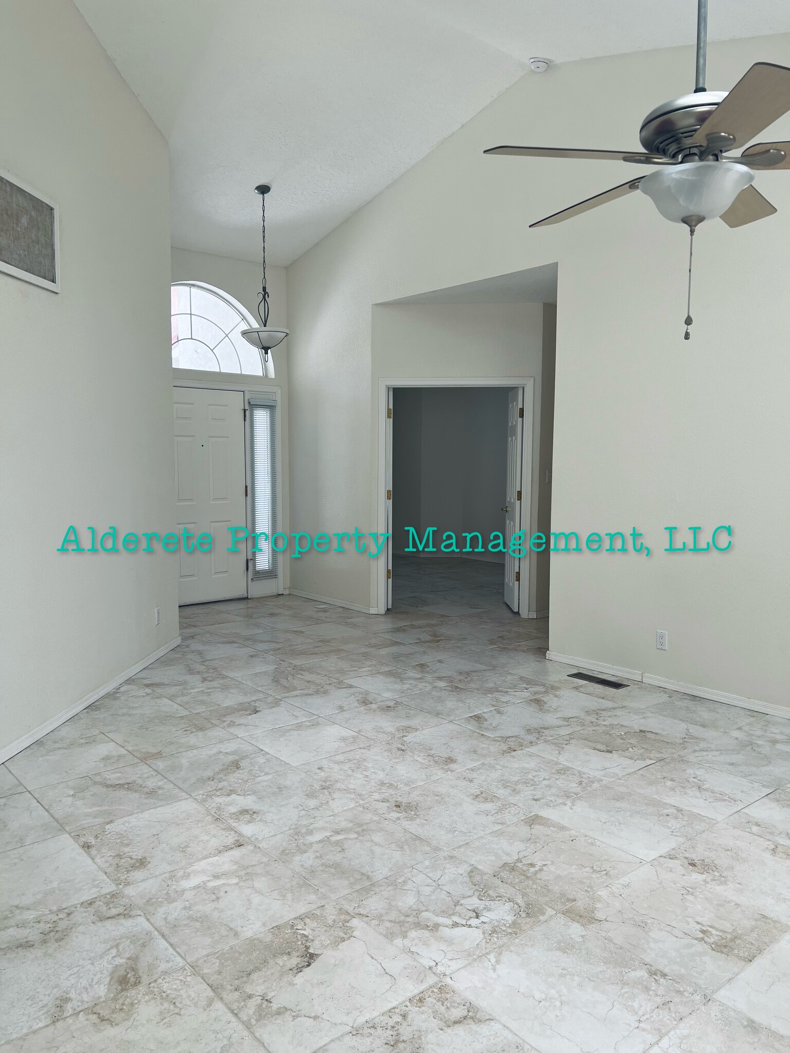 Building Photo - 1511 Mimbres Canyon Pl NE