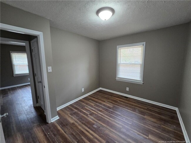 Building Photo - 2517 Vestal Ave