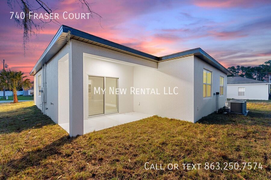 Building Photo - 740 Fraser Ct