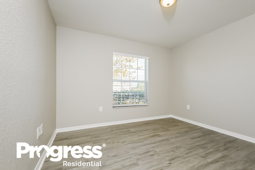 Building Photo - 11341 Southwind Lake Dr
