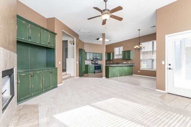 Building Photo - Spacious home in Moore schools- PEACEFUL L...