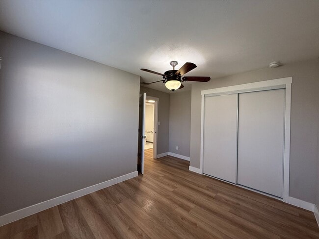 Building Photo - Lancaster 3 Bedroom + 2 Bathroom