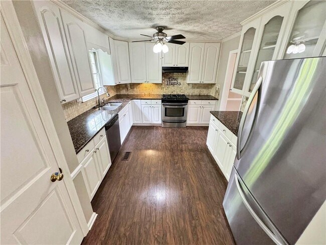 Building Photo - 4891 Raven Pl