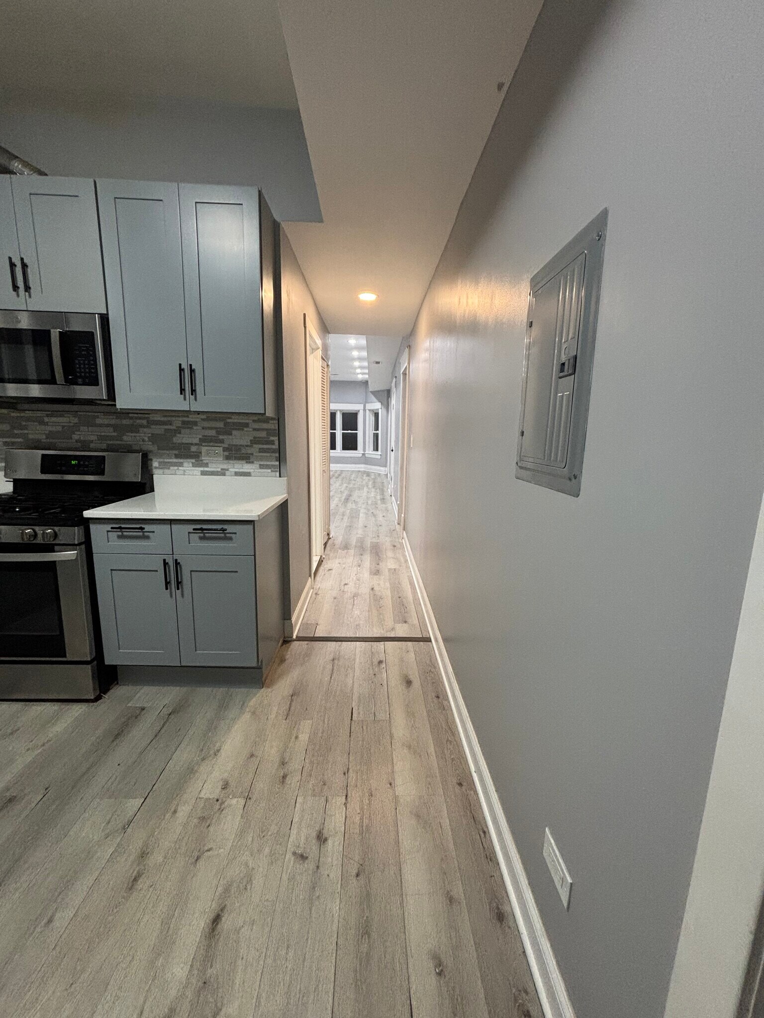 Kitchen - 3130 W Arthington St
