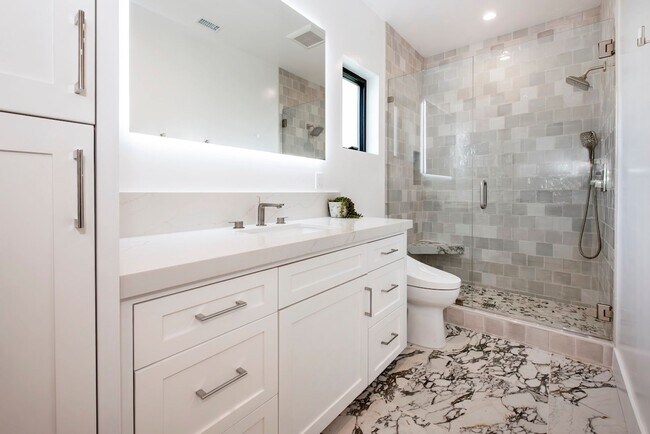 Building Photo - Exquisite Custom ADU in Santa Barbara – Pr...