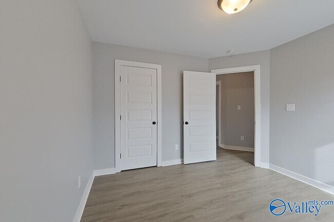 Building Photo - 488 Ford Chapel Rd