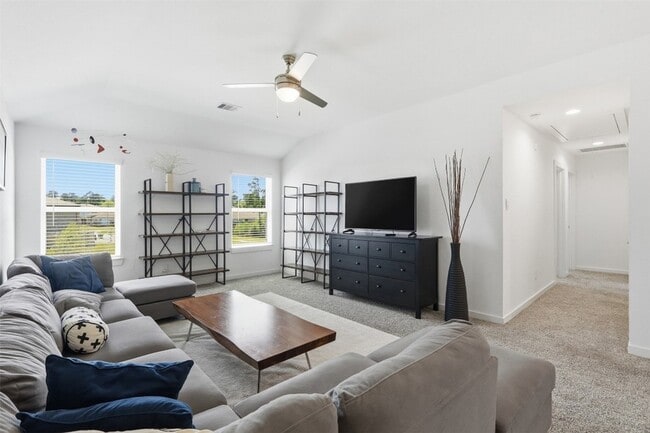 Building Photo - 14280 Big Bnd Dr