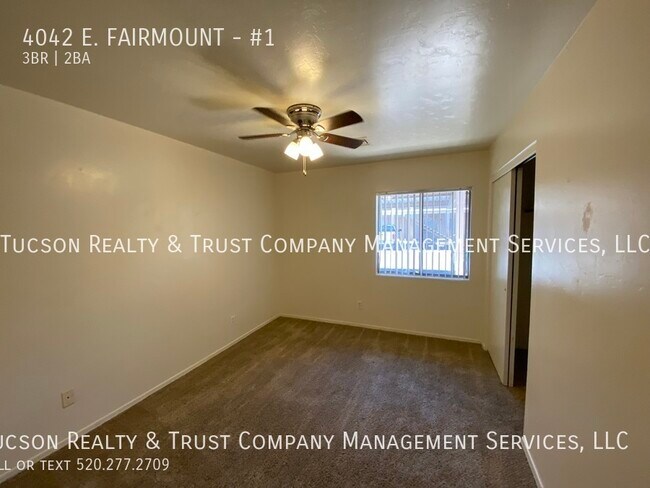 Building Photo - 4042 E. FAIRMOUNT-#1