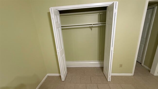 Building Photo - 7706 Winter Glen Ln