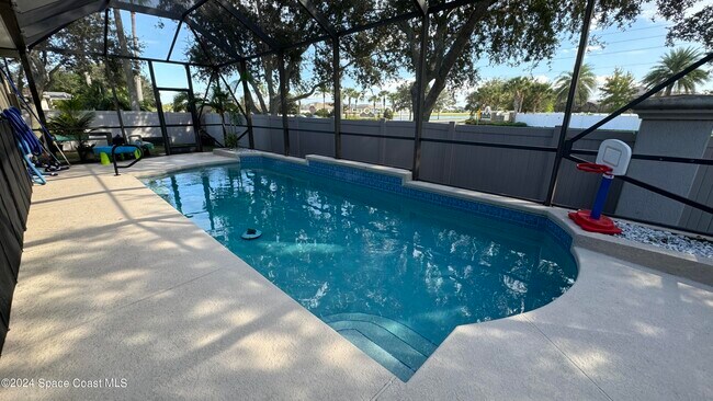 Building Photo - 1471 Tamango Dr