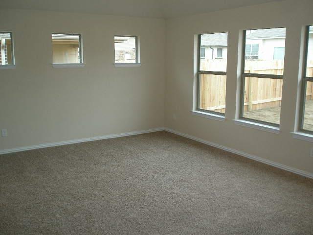 Building Photo - 270 Crooked Creek