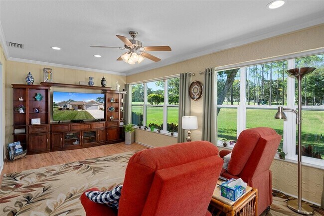 Building Photo - 7167 Crown Oaks Dr