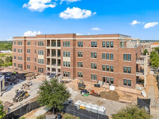 Building Photo - 1530 Meeting St