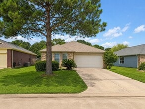 Building Photo - 21907 Willow Shade Ln