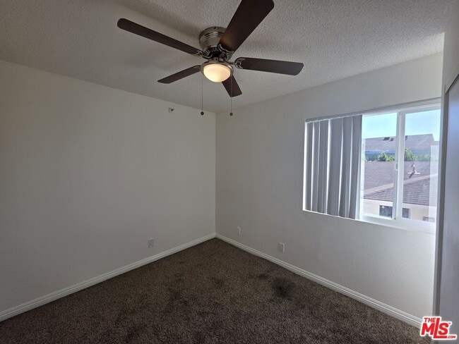 Building Photo - 11716 Oxford Ave