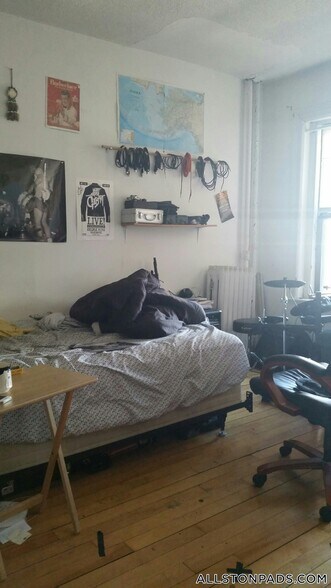 Building Photo - 18 Glenville Ave