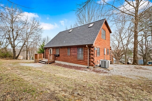 Building Photo - Peaceful 3BR Home with Wrap Around Patio | Lake Access within walking distance