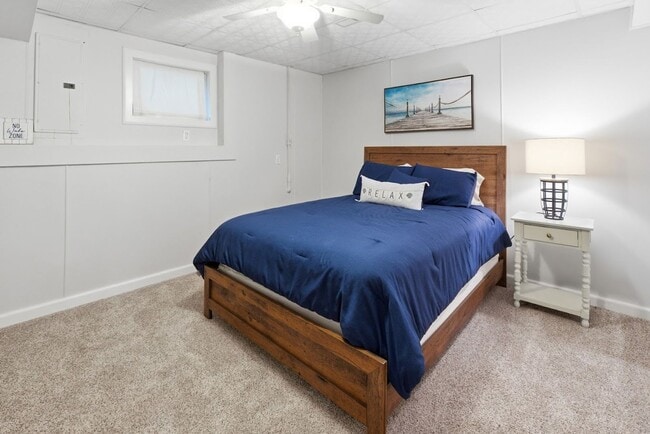 Building Photo - Furnished Home on KY Lake