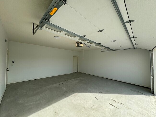 Building Photo - 312 61st St SW