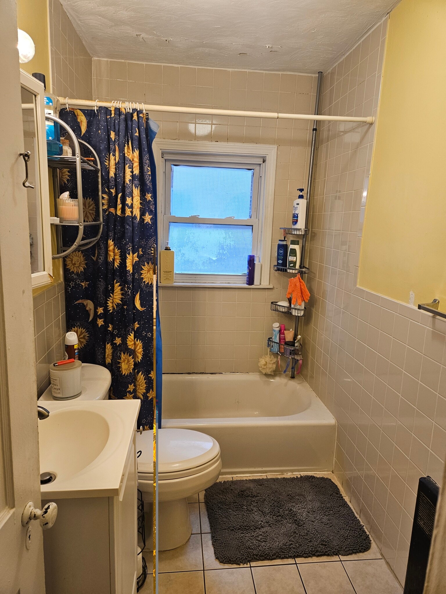 Building Photo - 12 Brock St