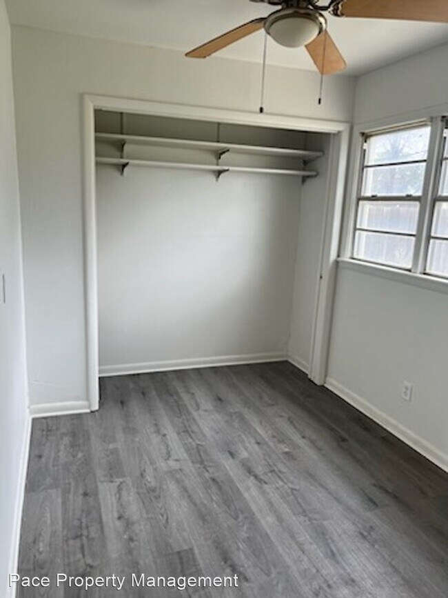 Building Photo - 3 br, 1 bath House - 1200 N. Manhattan Street