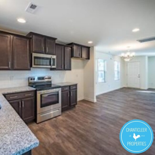 Building Photo - 1216 Haybrook Ln