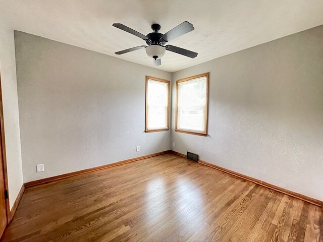 Building Photo - 1211 Mifflin Ave