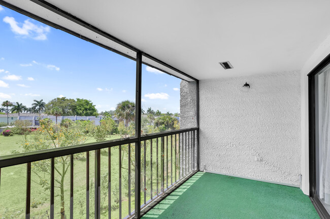 Building Photo - 4290 Deste Ct