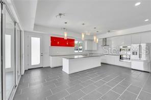 Building Photo - 4524 Riverwood Ave