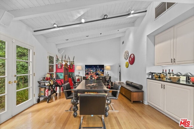 Building Photo - 354 14th St