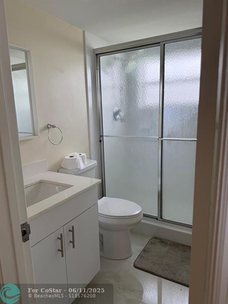 Building Photo - 9420 Poinciana Pl