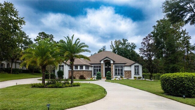 Building Photo - 617 SE 47th Loop