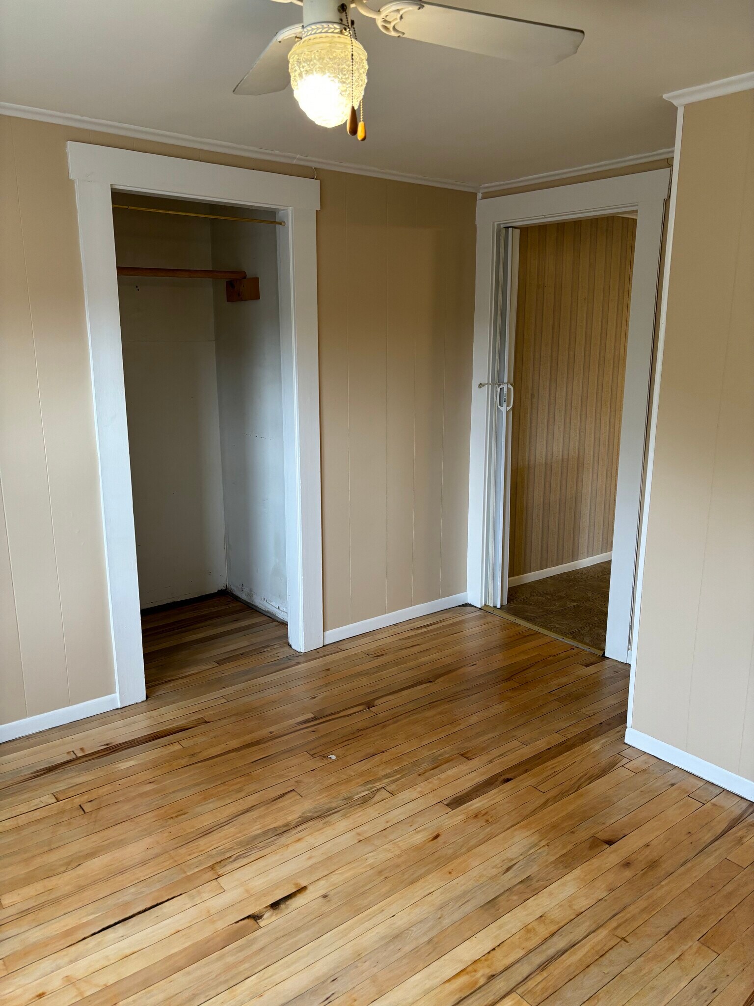 Building Photo - 72 Hoover St